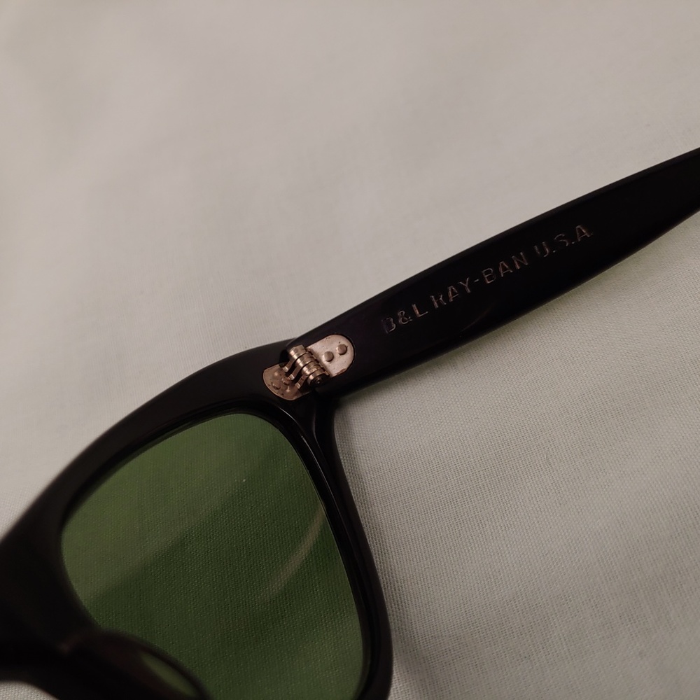 True Vintage RAY-BAN B&L Cats Eye Sunglasses +Case - Picture 5 of 8
